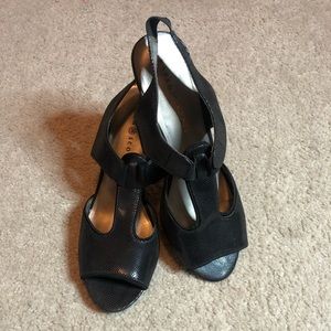 Karen Scott T Strap Heels